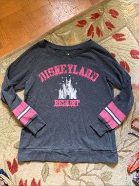 Disneyland resort long sleeved top